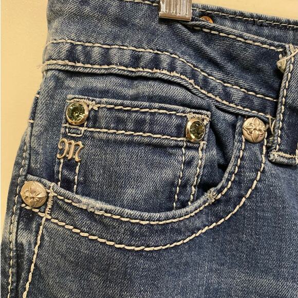 Miss Me Boyfriend Denim Capri Embellished  28 us - Picture 7 of 10